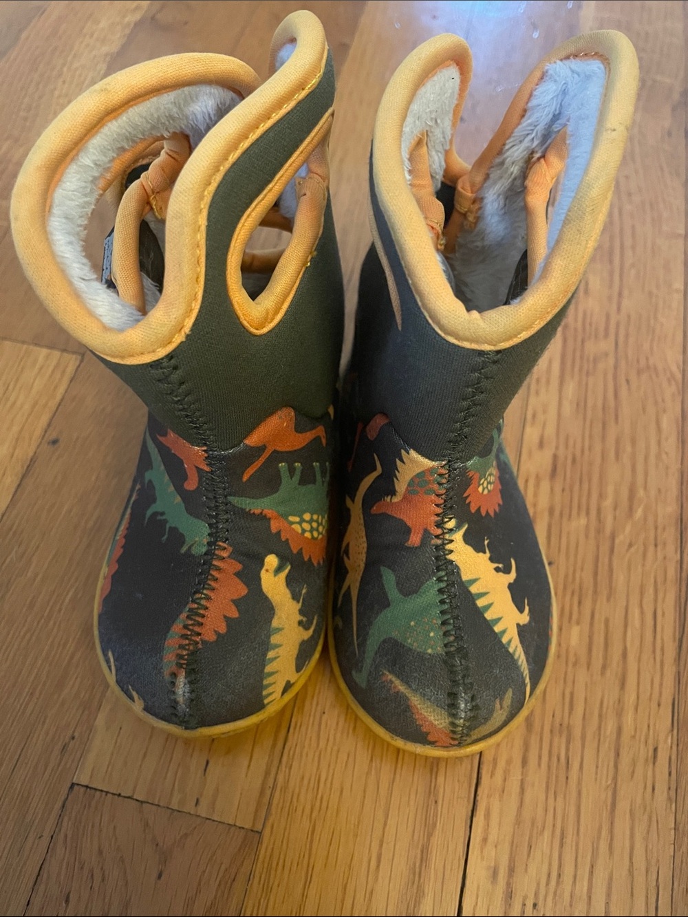 Baby Bogs Dinosaur Print Waterproof Winter Boots - Green/Orange size 5